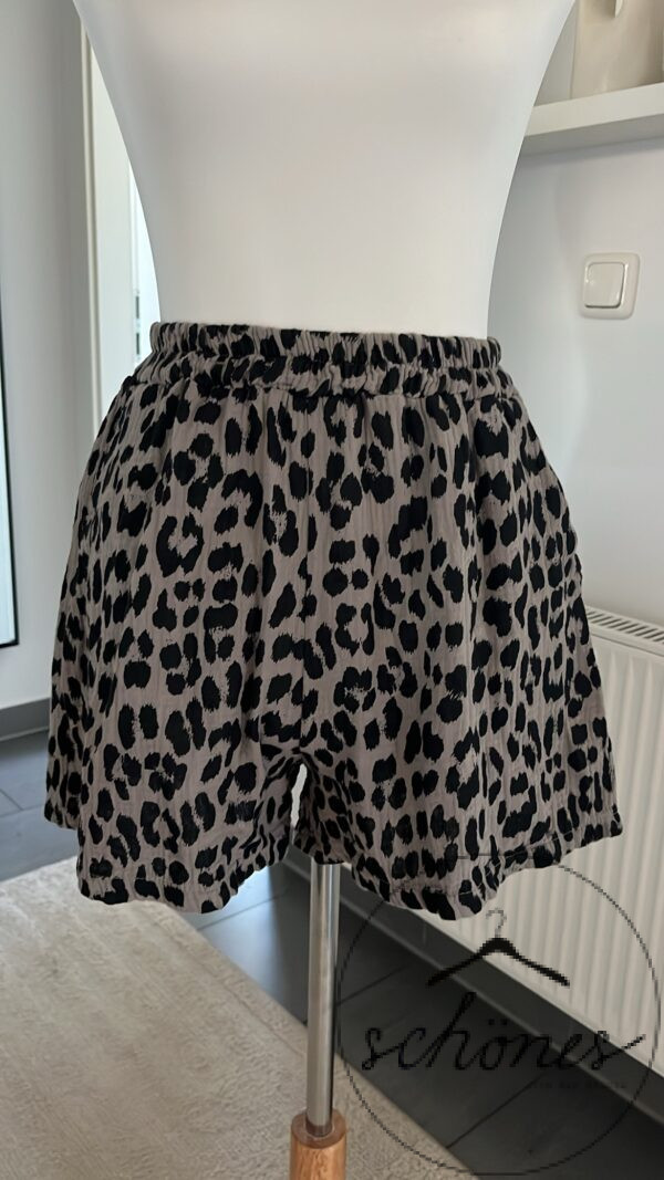 Kurze Hose Leo