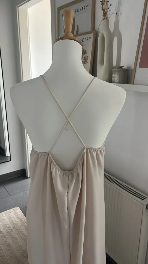 Träger Kleid Beige – Bild 2