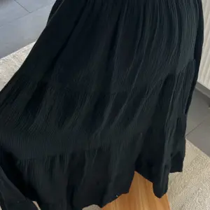 Musselin Maxirock schwarz