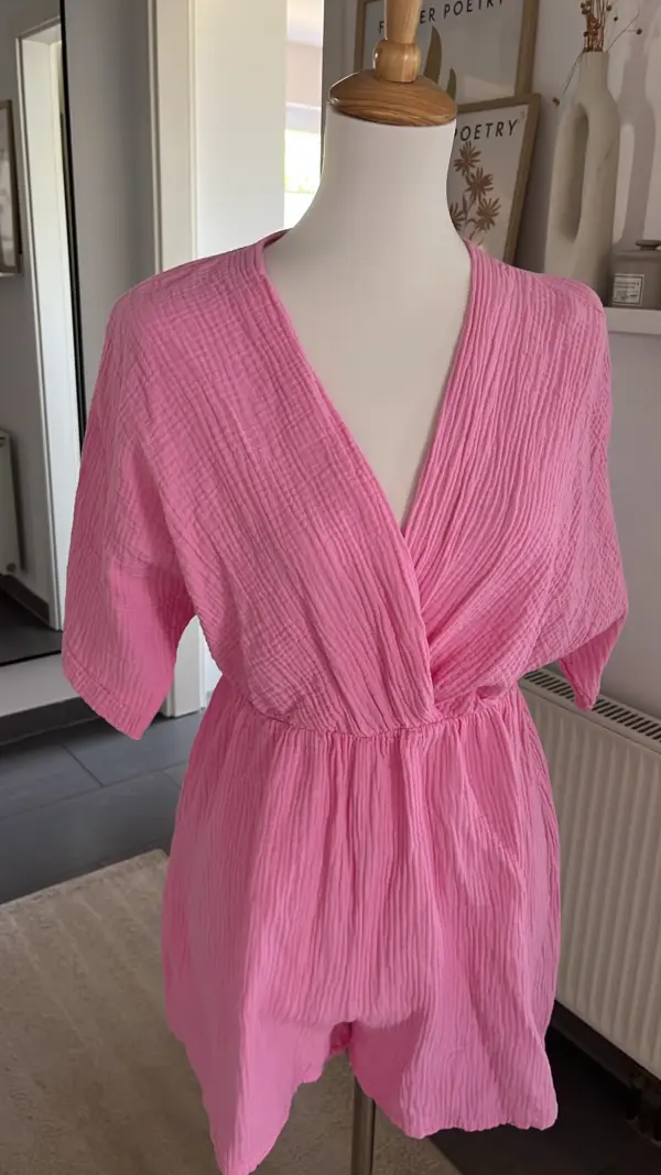 Einteiler Musselin Rosa – Bild 2