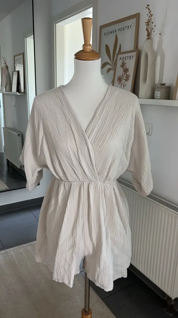 Einteiler Musselin Beige