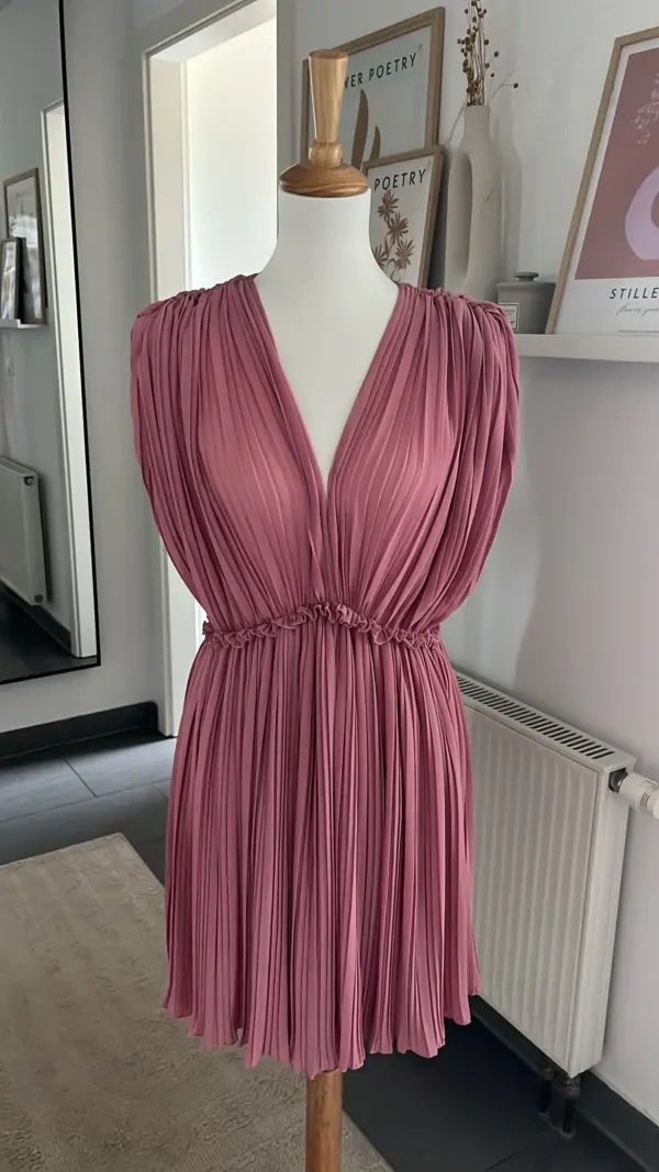 Plissee Kleid Beere