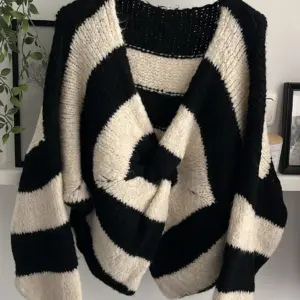 Knoten spurloser Schwarz/Creme