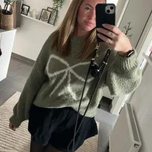 Pullover Schleifi Khaki