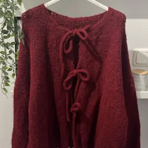 Cardigan Schleifi Bordeaux